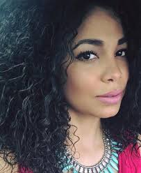 <strong>Yesenia R. </strong>